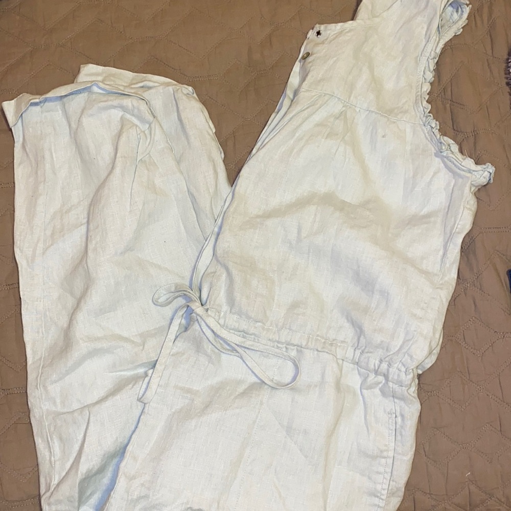 On The Road jumpsuit in light mint color :)